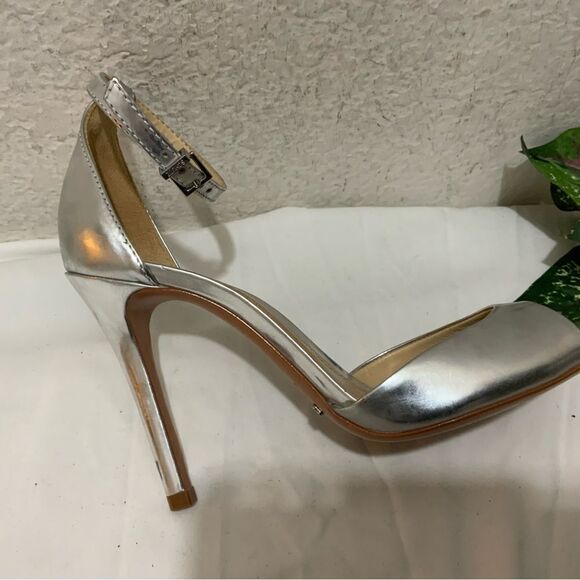 Schutz Saasha Lee Metallic Leather Open Toe Ankle Strap Heels Silver Size 7 - Picture 6 of 16